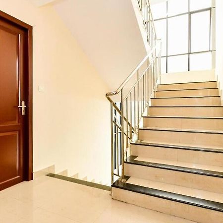 Hotel Tri-Star Residency Kochi Exterior photo